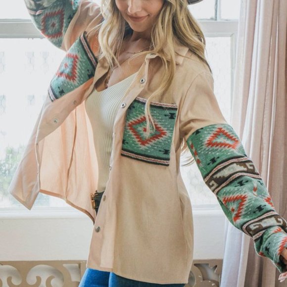 THE SHASTA LADIES AZTEC PRINT CORDUROY SHACKET - Picture 4 of 12